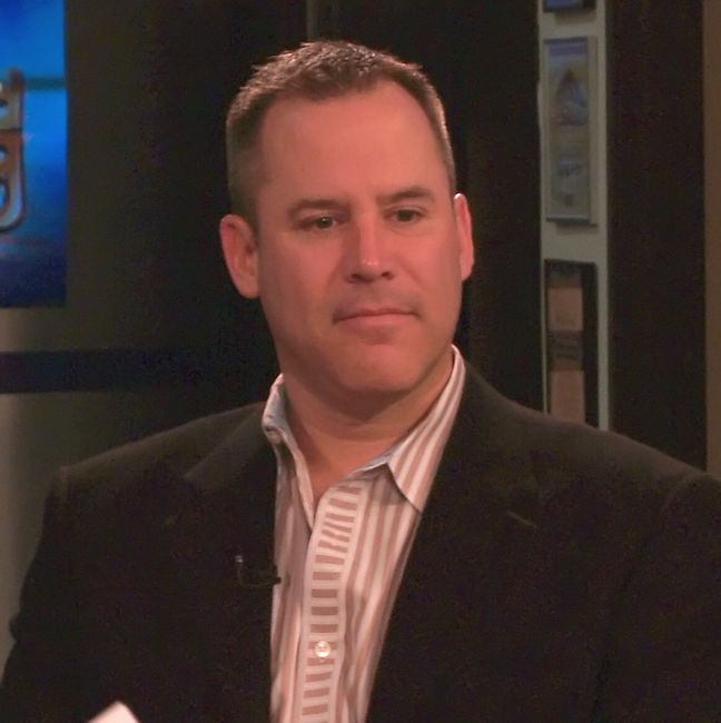 Vince Flynn Net Worth: Not Found Here, It's About Clothing